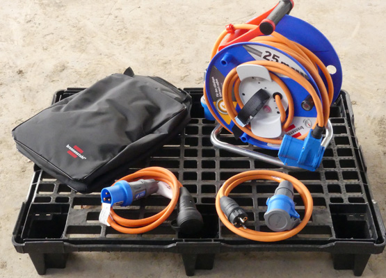 25m CEE 230V Camping Kabeltrommel mieten - Brennenstuhl Brobusta Camping CEE 230V